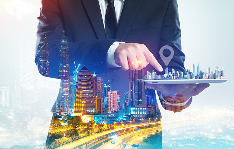 How AI and HCM Systems Revolutionize Singapore’s Luxury Industry HR Challenges
