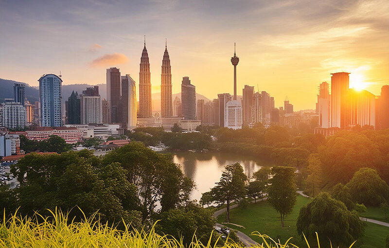 What Role Do AI and ERP Systems Play in Singapore’s Travel Industry?