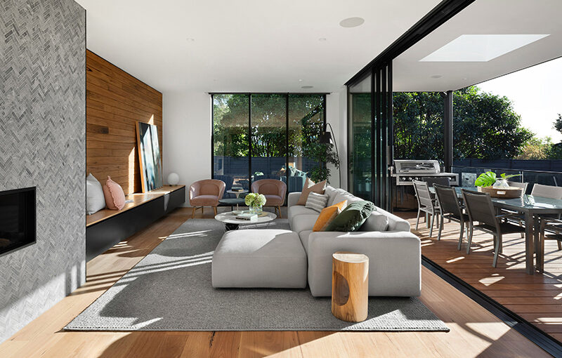 How Can AI and ERP Transform Singapore’s Furniture Retail Industry?